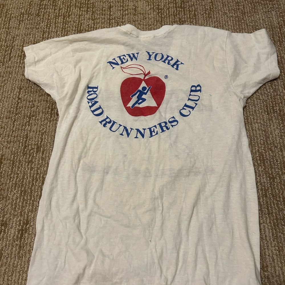 New York 🍎Road Runners Club Developmental Run 1982 tee shirt